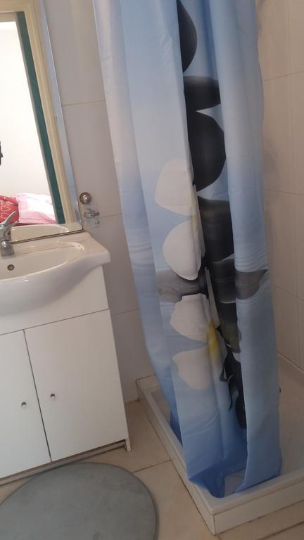 CANET Plage appartement 1 chambre , climatisation, parking sécurisé couvert Extérieur photo